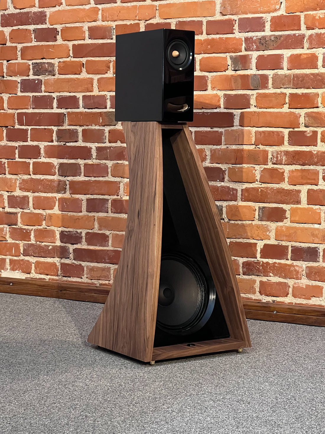 Closer Acoustics - The Full OGY -pair- American walnut finish